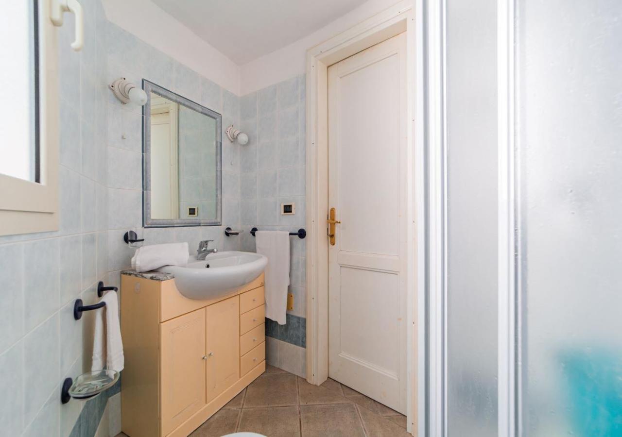 Murphy Holiday Home - Casa Papini La Maddalena  Buitenkant foto